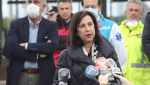 ep la ministra de defensa margarita robles responde a los medios a su llegada a ifema