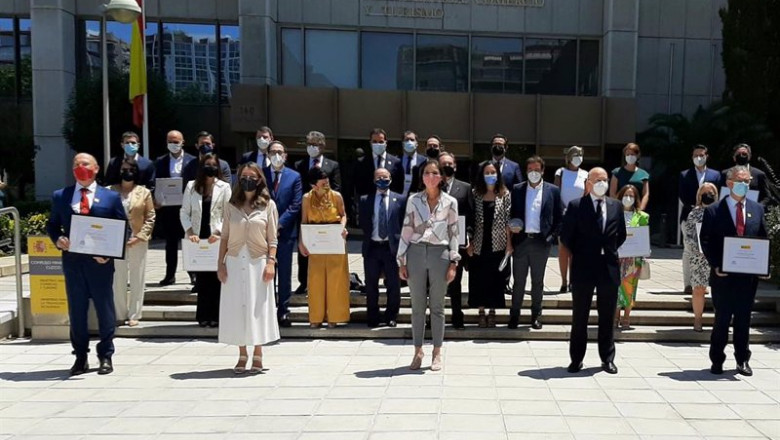 ep la ministra de industria comercio y turismo reyes maroto y la secretaria de estado de comercio ep la ministra de industria comercio y turismo reyes maroto y la secretaria de estado de comercio