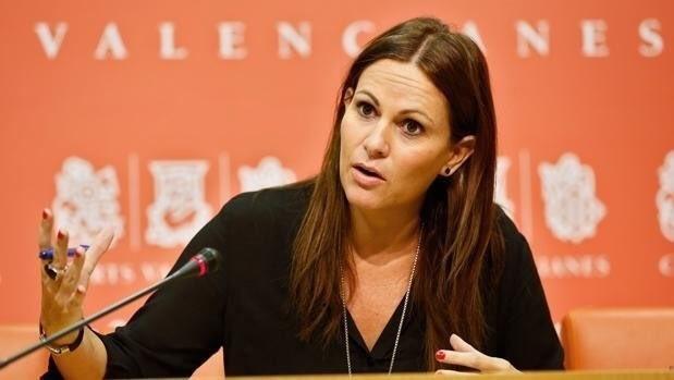 La portavoz de Educación del Grupo Popular en Les Corts, Beatriz Gascó | PPCV ep la portavozeducaciongrupo popularles corts beatriz gasco