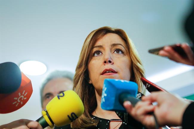 La presidenta de la Junta, Susana Díaz, en atención a los medios | EUROPA PRESS ep la presidentala junta susana diaz en atencionlos medios