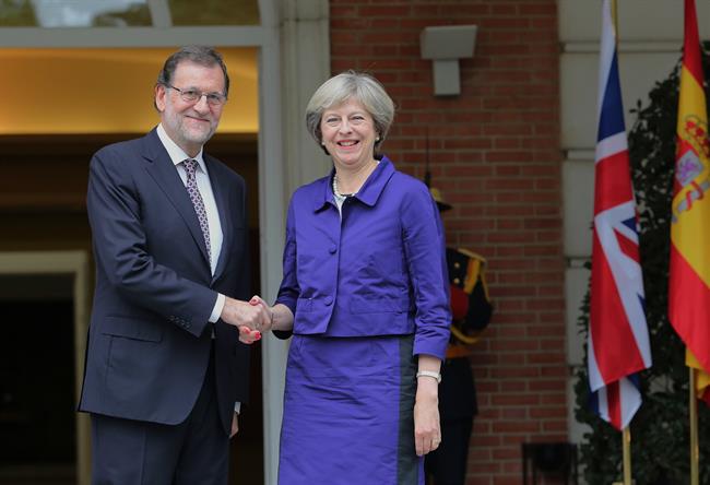 EUROPA PRESS ep mariano rajoy recibetheresa mayla moncloa 20171017183802