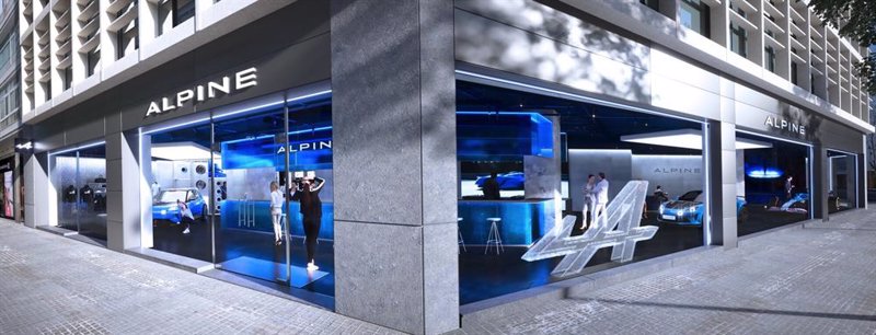 ep motor barcelona acoge el primer atelier de marca automovilistica francesa alpine ep motor barcelona acoge el primer atelier de marca automovilistica francesa alpine