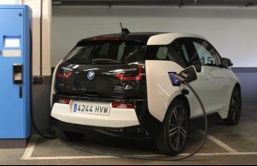 ep puntorecarga electricabmw ibericamadrid