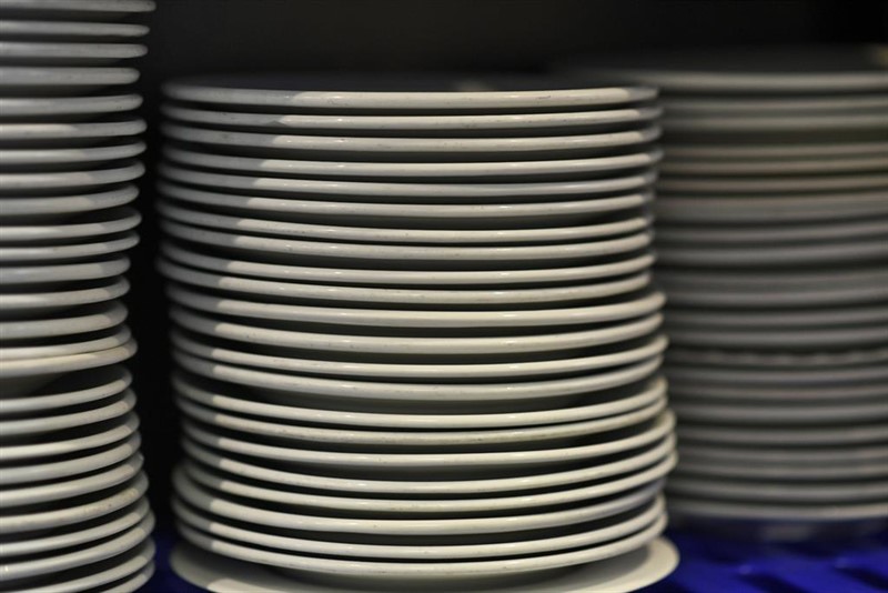 ep torres de platos de ceramica