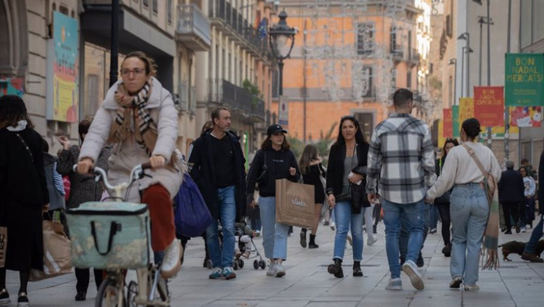 ep archivo gente caminando por la calle ep archivo gente caminando por la calle