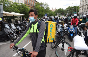 ep archivo   varios riders a su llegada al congreso durante una manifestacion a 11 de mayo de 2021