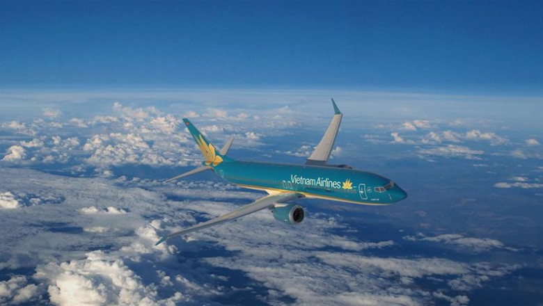 At an event in Washington, D.C., Vietnam Airlines ordered 50 Boeing 737 MAX airplanes to expand its future single-aisle fleet. | VALIO84SL ep at an event in washington dc vietnam airlines ordered 50 boeing 737 max airplanes to expand its