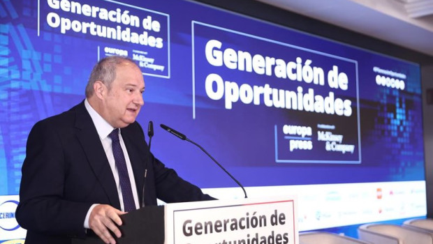 ep el ministro de industria y turismo jordi hereu protagoniza un encuentro del foro generacion de