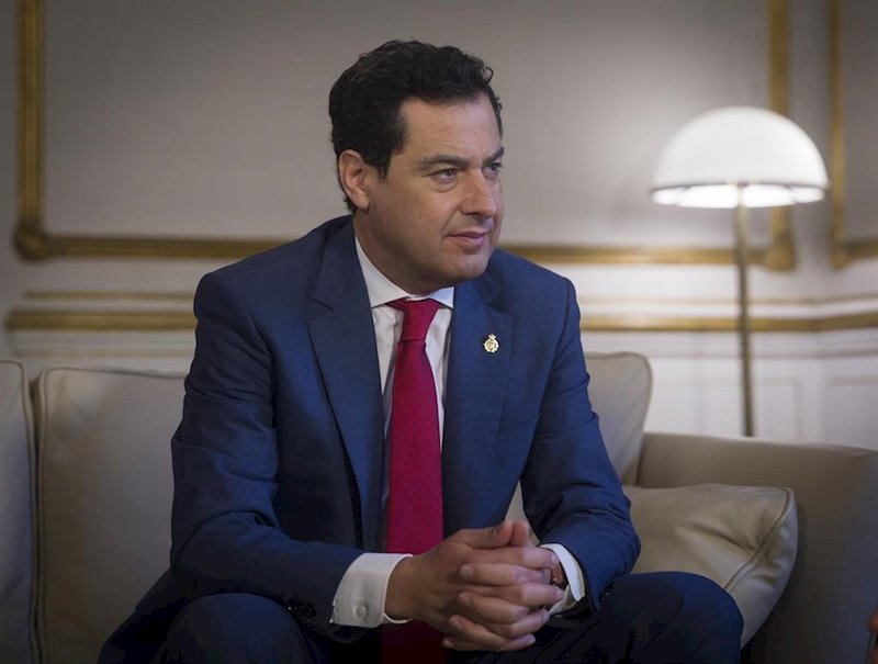 Moreno afirma estar al lado del Gobierno y pide entender que las CCAA