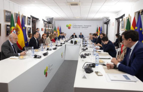 ep el presidente del gobierno pedro sanchez d y el primer ministro de la republica portuguesa luis