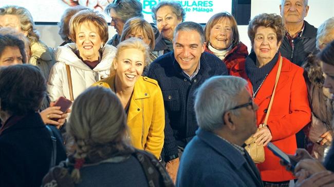 Elías Bendodo y Carolina España acto pensiones mayores PP málaga | PP ep elias bendodocarolina espana acto pensiones mayores pp malaga