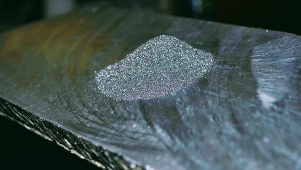 ep ferroglobe y coreshell se alian para suministrar silicio metalurgico para baterias de vehiculos