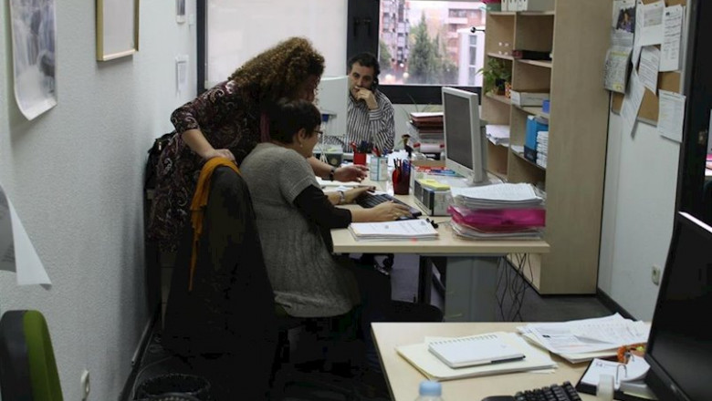 Funcionarios trabajando | EUROPA PRESS - Archivo ep funcionarios trabajando
