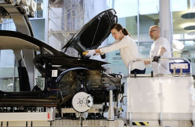 ep imagen de una fabrica de volkswagen