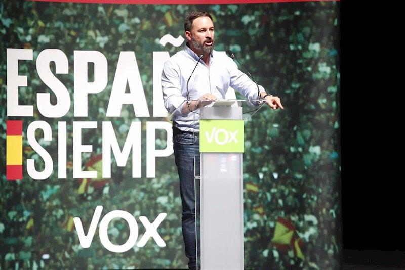 https://img2.s3wfg.com/web/img/images_uploaded/a/3/ep_santiago_abascal_presidente_de_vox_en_un_mitin_de_vox_en_vigo_galicia_espana_el_jueves_24_de.jpg