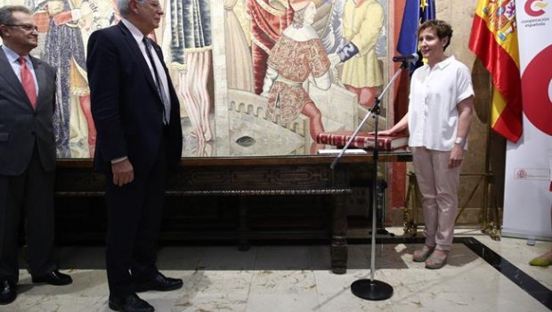ep tomaposesionla nueva directorala aecid aina calvo
