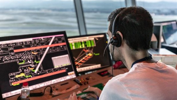 ep un controlador aereosu puesto