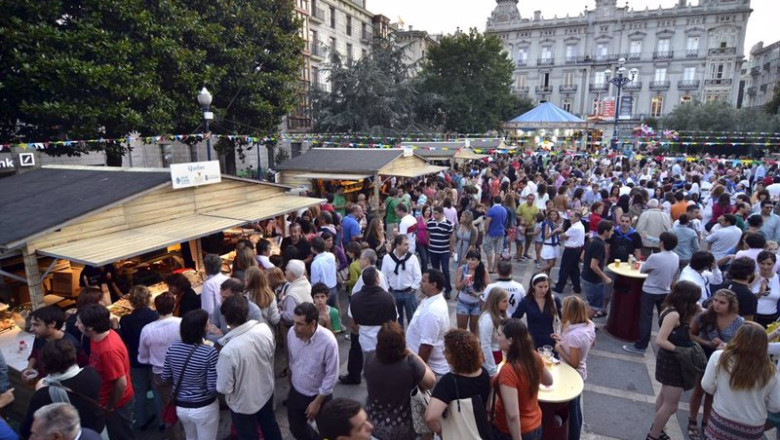 ep archivo   casetas de la feria de dia de santander