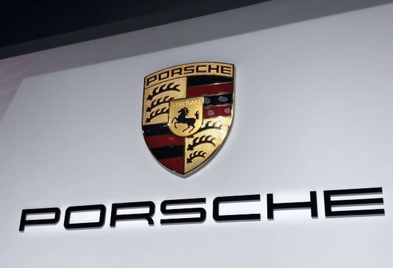Deutsche y JP Morgan inician la cobertura de Porsche: sueños electrizantes y rendimiento de lujo