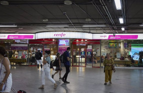 ep archivo varias personas caminan por la estacion madrid atocha cercanias a 8 de agosto de 2022 ep archivo varias personas caminan por la estacion madrid atocha cercanias a 8 de agosto de 2022
