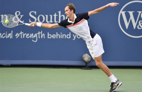 ep daniil medvedev en pleno partidonovak djokovic