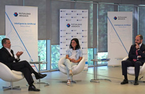 ep el cofundador de querygo hector casado la presidenta de odiseia y experta idoia salazar y el