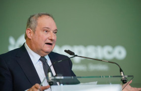 ep el ministro de industria y turismo jordi hereu interviene durante un acto de pepsico a 18 de ep el ministro de industria y turismo jordi hereu interviene durante un acto de pepsico a 18 de