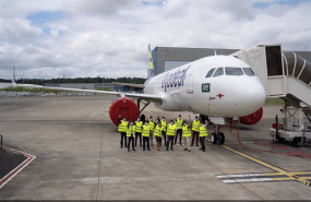 ep flyadeal firma un acuerdo de servicios de horas de vuelo para su flota de a320
