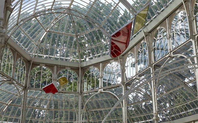 Instalación de Rosa Barba para el Palacio de Cristal | MUSEO REINA SOFÍA ep instalacionrosa barbapalaciocristal