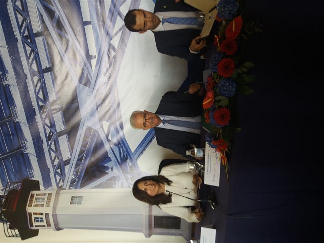 Jiménez Barrios firma el convenio para el Puerto-Ciudad en Almería | EUROPA PRESS ep jimenez barrios firmaconveniopuerto-ciudadalmeria