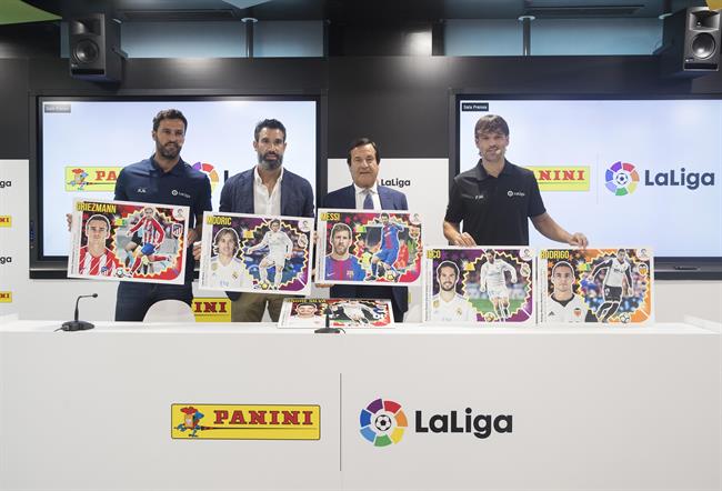 Kiko Narváez, Fernando Sanz y Morientes en presentacuón de cromos de Panini | LALIGA ep kiko narvaez fernando sanzmorientespresentacuoncromospanini