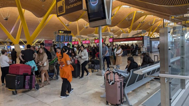 ep la t4 del aeropuerto adolfo suarez madrid barajas el dia despues del apagon ep la t4 del aeropuerto adolfo suarez madrid barajas el dia despues del apagon