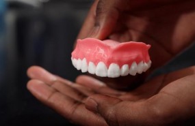 ep las dentadurasimprimen usando acrilamida material actualla fabrica