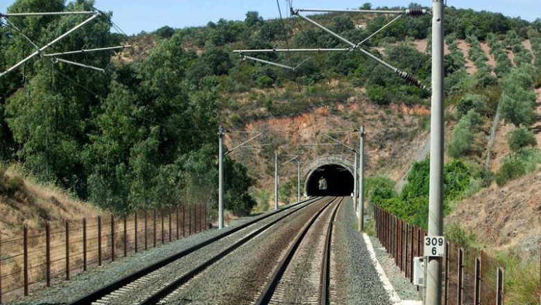 ep linea de alta velocidad entre madrid y sevilla ep linea de alta velocidad entre madrid y sevilla