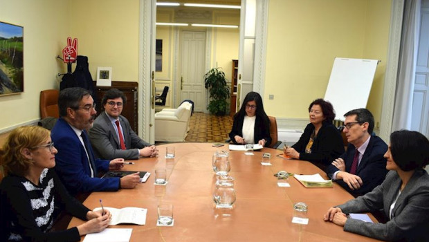ep representantes de los ministerios de politica territorial y funcion publica y de igualdad durante