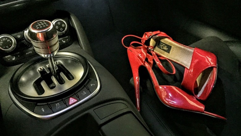 sports car 2077158 960 720 sports car 2077158 960 720