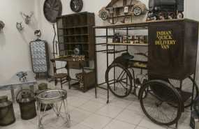 1613986905 habitacion con mobiliario vintage