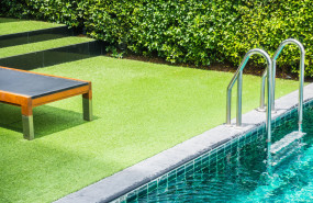 csped artificial en la terraza 