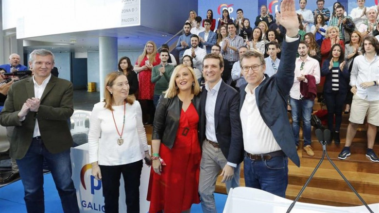 Acto de entrega a los carnets a nuevos afiliados del PP en Vigo con el president | Marta Vázquez Rodríguez - Europa Press ep actoentregalos carnetsnuevos afiliadosppvigopresident