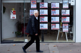 ep anuncios en una inmobiliaria a 9 de enero de 2024 en madrid espana