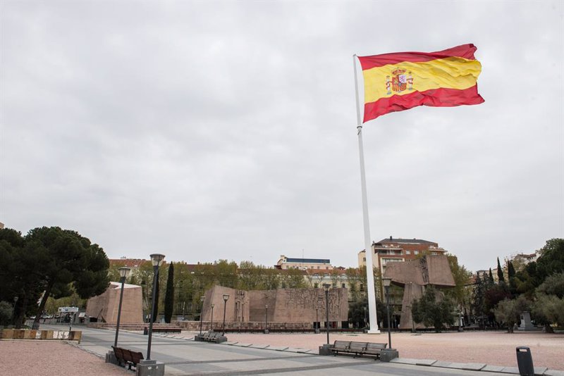 El PMI servicios de España vuelve a mostrar un ritmo de expansión sustancial