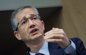 ep archivo el exgobernador del banco de espana y nuevo director gerente del banco de pagos ep archivo el exgobernador del banco de espana y nuevo director gerente del banco de pagos