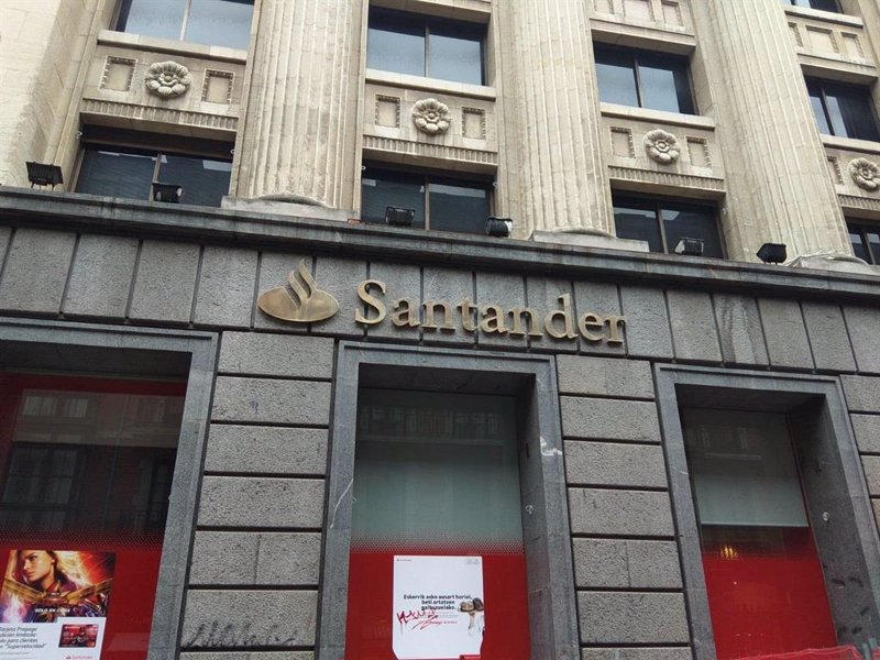 Santander coloca 1.000 millones de euros en participaciones preferentes