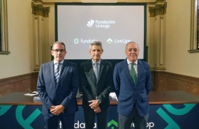 ep de izda a dcha el director general de la fundacion unicaja sergio corral el presidente de la
