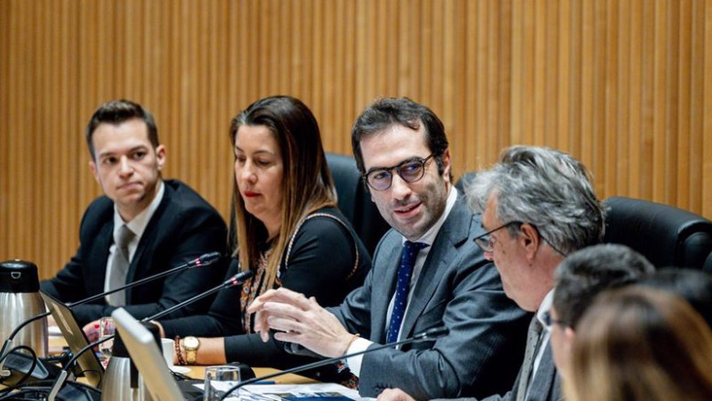 ep el ministro de economia comercio y empresa carlos cuerpo c comparece ante la comision de economia ep el ministro de economia comercio y empresa carlos cuerpo c comparece ante la comision de economia