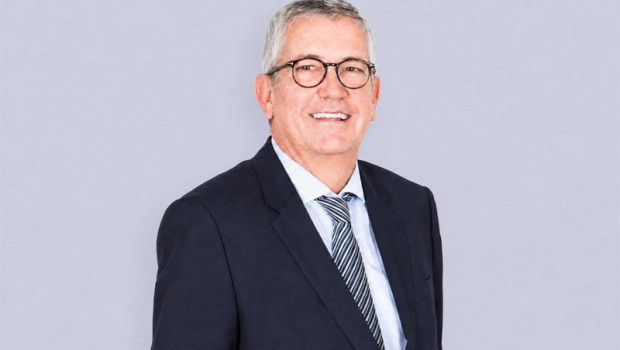 ep el presidente de fluidra para el sur de europa australia y nueva zelanda y presidente de piscina