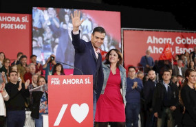 ep el presidente del gobierno en funciones pedro sanchez y la cabeza de lista socialista por