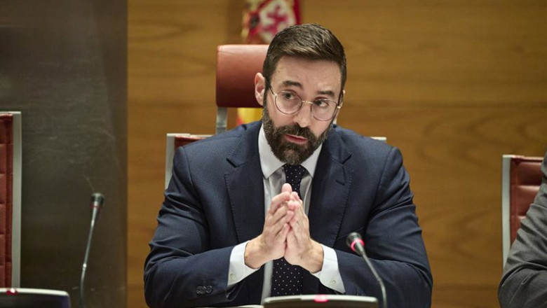 El secretario de Estado de Energía, Joan Groizard Payeras, comparece ante la Comisión de Investigación sobre el apagón, en el Senado, a 4 de diciembre de 2025, en Madrid (España). Groizard comparece para informar sobre los objetivos de la política energét | Jesús Hellín - Europa Press ep el secretario de estado de energia joan groizard payeras comparece ante la comision de