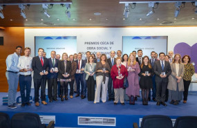 ep entrega de los premios ceca de obra social y educacion financiera 2022