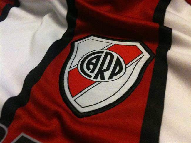 Escudo del River Plate, equipo de fútbol de Argentina | FLICKR / GORSH - Archivo ep escudoriver plate equipofutbolargentina